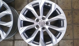 Juego llantas audi 4g0601025bd a6 berlina 108452