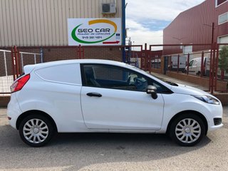 ALQUILER FORD FIESTA 2 PLAZAS