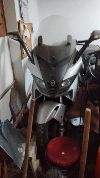 Gilera Nexus 500 Maxi Scooter