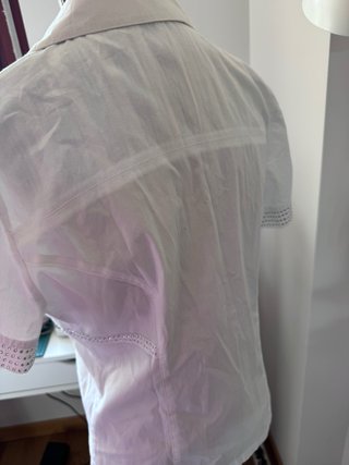 Camicetta bianca con brillantini Effetti