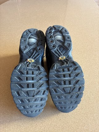 Nike TN Deportivas Negras Talla 44