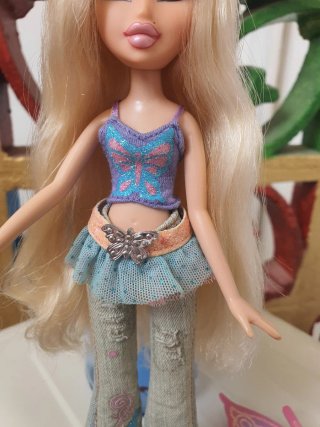 Bratz Dee Fashion Pixiez.