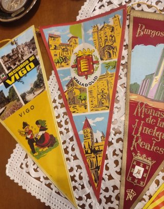 Banderines antiguos Vigo, Valladolid, Burgos...