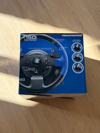Volante Thrustmaster T150 PS4/PC
