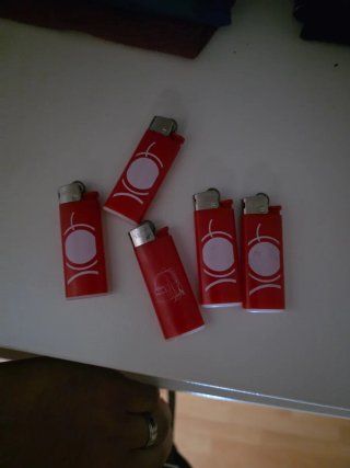 Lote 5 mechero rojo con diseño