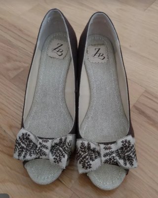 Zapatos cuña esparto con lazo