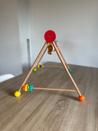 Gimnasio madera bebé