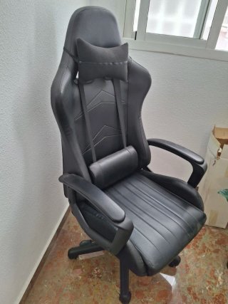 Sillón de oficina ergonómico negro