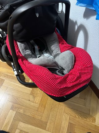 Carrito Bugaboo con silla 0 y sombrilla