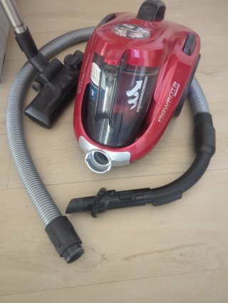 Rowenta Compact Power Aspirador Rojo 750w