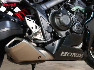 HONDA CBR 650 R