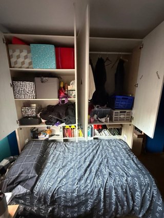 Cama abatible con armarios