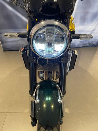 Kawasaki ZR900 Verde/Amarillo