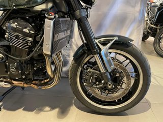 Kawasaki ZR900 Verde/Amarillo