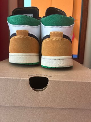 Nike Air Jordan 1 Mid Oakland 41