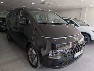 Hyundai Staria 2022
