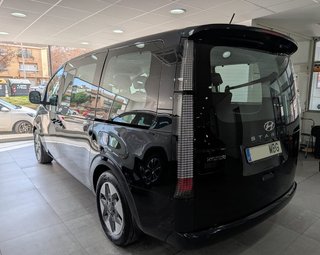 Hyundai Staria 2022