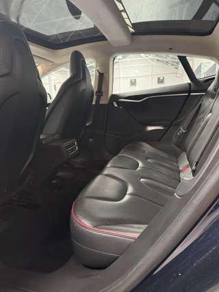 Tesla Model S P85 Signature Carga gratuita