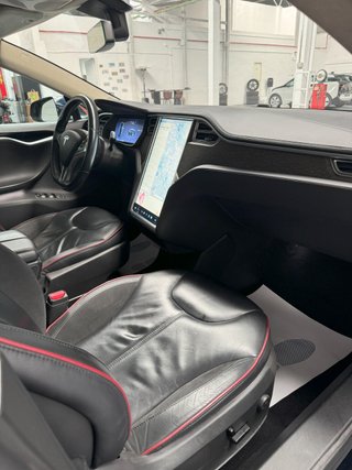 Tesla Model S P85 Signature Carga gratuita