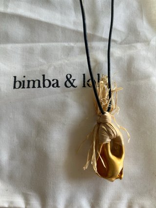 Collar Bimba y Lola Dorado y Negro