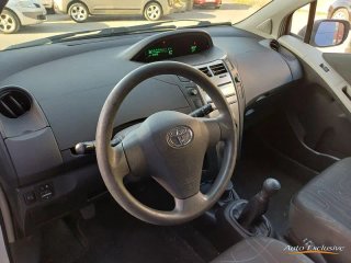 TOYOTA YARIS 1.0 3P ENTRY