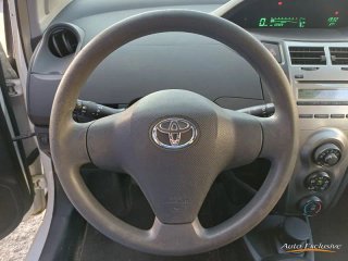 TOYOTA YARIS 1.0 3P ENTRY