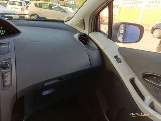 TOYOTA YARIS 1.0 3P ENTRY