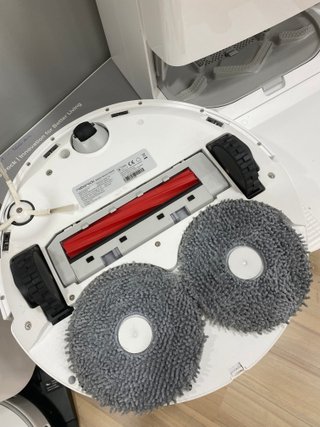 Roborock Qrevo Pro QR1PES Robot Aspirador,Autovaciado blanco, REACONDICIONADO, señales de uso