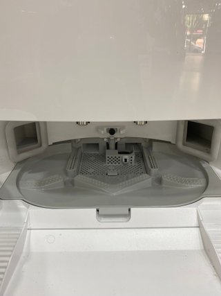 Roborock Qrevo Pro QR1PES Robot Aspirador,Autovaciado blanco, REACONDICIONADO, señales de uso