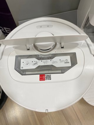 Roborock Qrevo Pro QR1PES Robot Aspirador,Autovaciado blanco, REACONDICIONADO, señales de uso