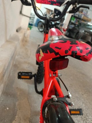 Bicicleta infantil naranja