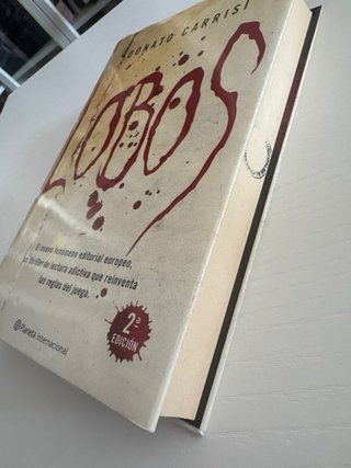 Libro: Lobos de Donato Carrisi