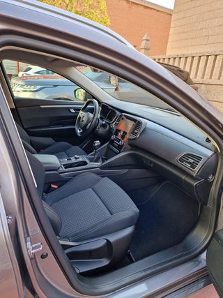 ALQUILER RENAULT TALISMAN