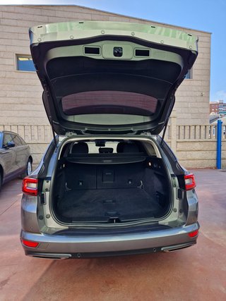 ALQUILER RENAULT TALISMAN
