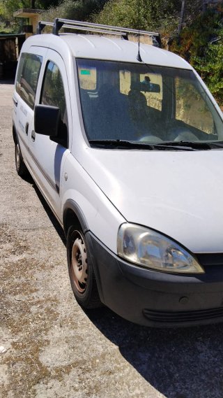 Opel Combo 2004