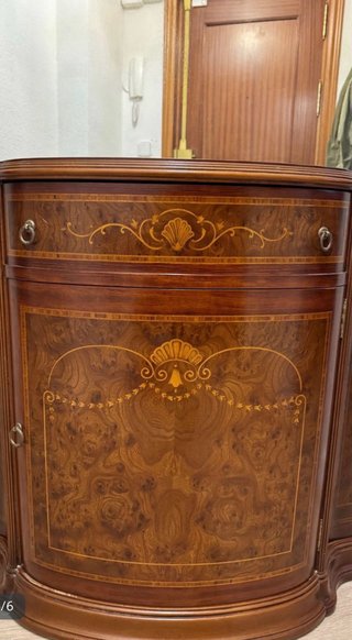 Mueble recibidor con espejo
