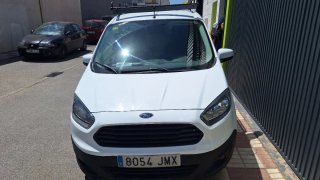 Ford E-Tourneo Courier 2016
