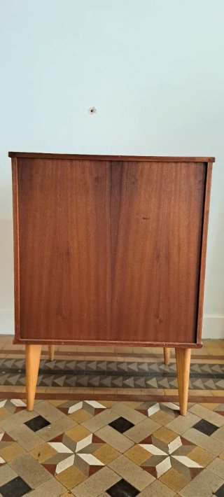 Mueble de Almacenamiento Mid Century
