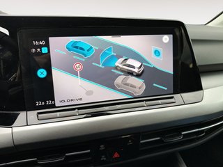 Volkswagen Golf LIFE 1.5 eTSI 130CV DSG