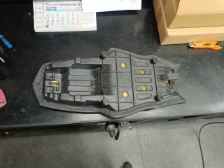 Asiento Yamaha TZR 50 (2004-2012)