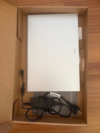 Acer Aspire 3 i7 16GB RAM 512GB SSD