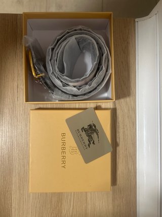 Cinturón Burberry Clásico Beige/negro