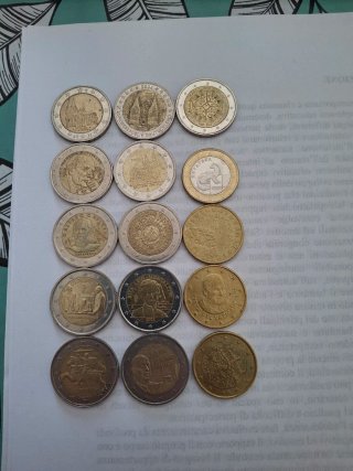 Lotto di 14 Monete Euro Diverse