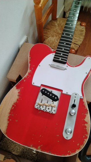 Guitarra Telecaster Relic Roja