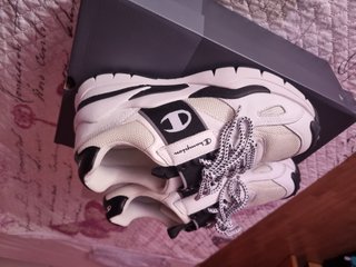 Zapatillas Champion Talla 40 Blancas y Negras