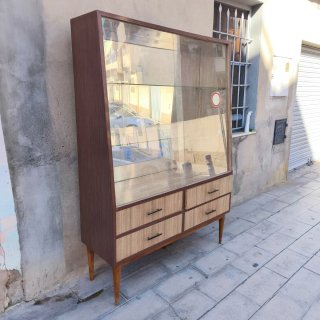 Vitrina antigua Mid Century madera y cristal
