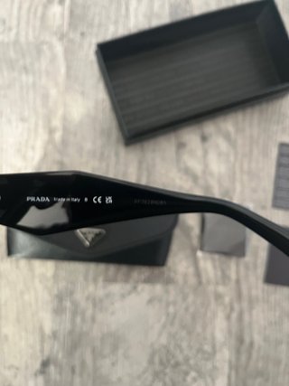 Occhiali da sole Prada neri
