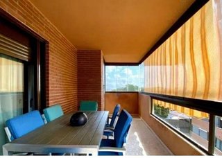 Piso en venta en Vistahermosa en Alicante