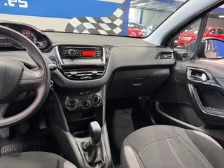 Peugeot 208  1.0 vti
