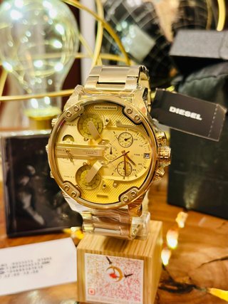 Reloj Diesel DZ7399 Dorado